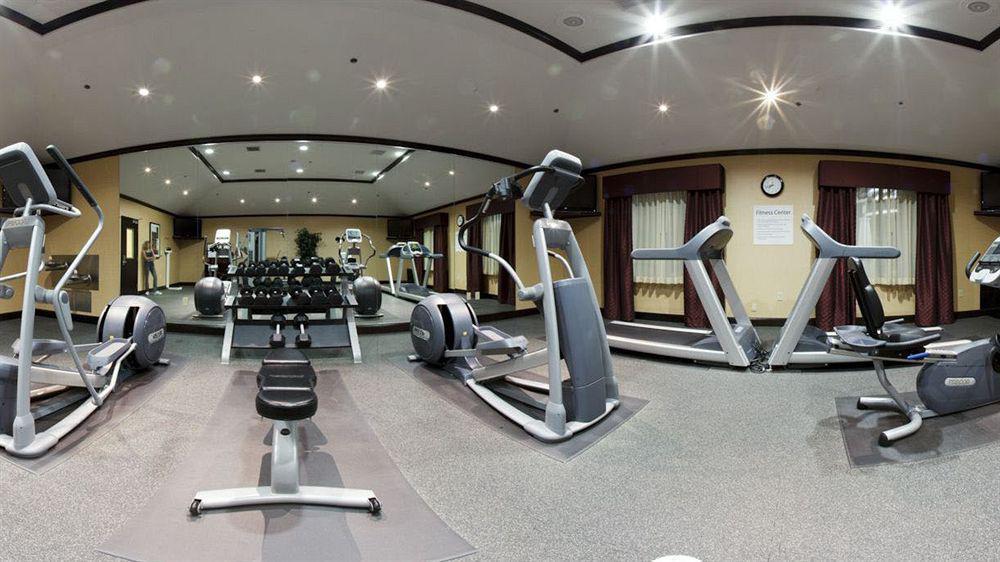 Holiday Inn Arlington Northeast By Ihg Екстериор снимка