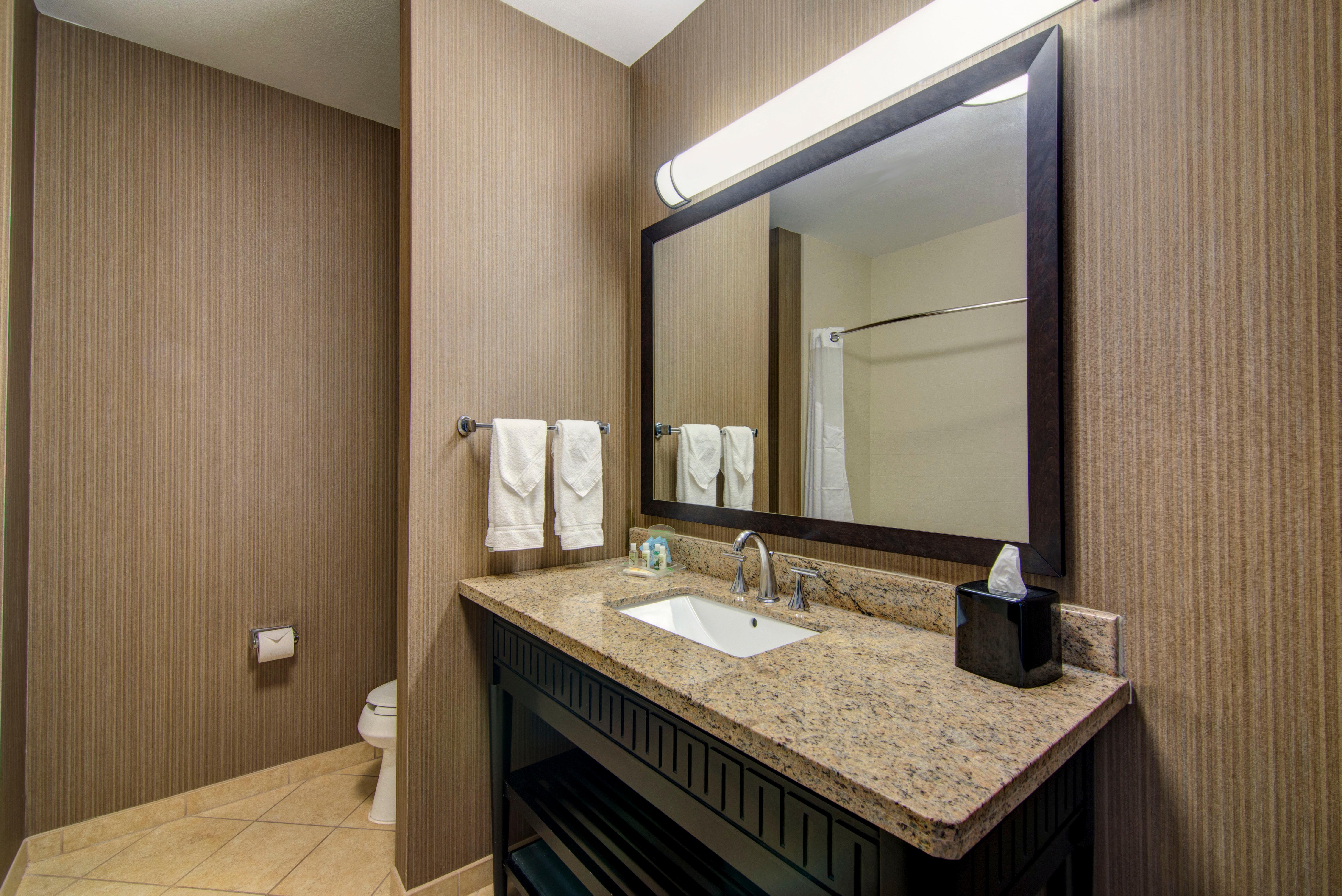 Holiday Inn Arlington Northeast By Ihg Екстериор снимка