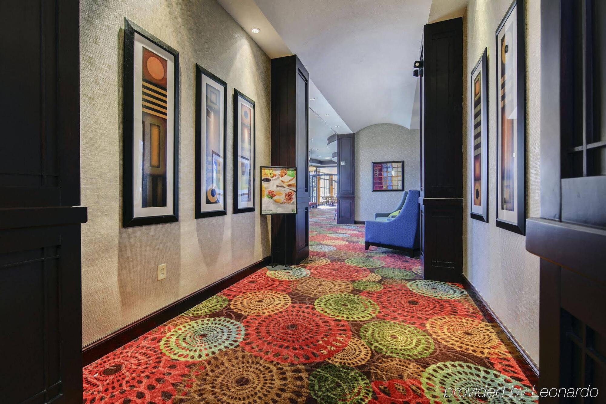 Holiday Inn Arlington Northeast By Ihg Екстериор снимка