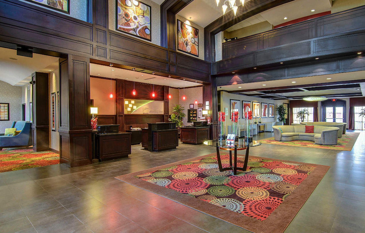 Holiday Inn Arlington Northeast By Ihg Екстериор снимка